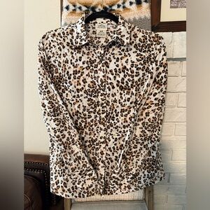 Ariat Leopard Print Button-Up Shirt